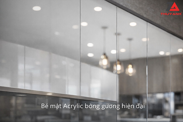 Bề mặt Acrylic bóng gương