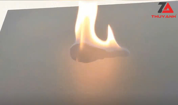 Giá thành gỗ petg bề mặt siêu bền