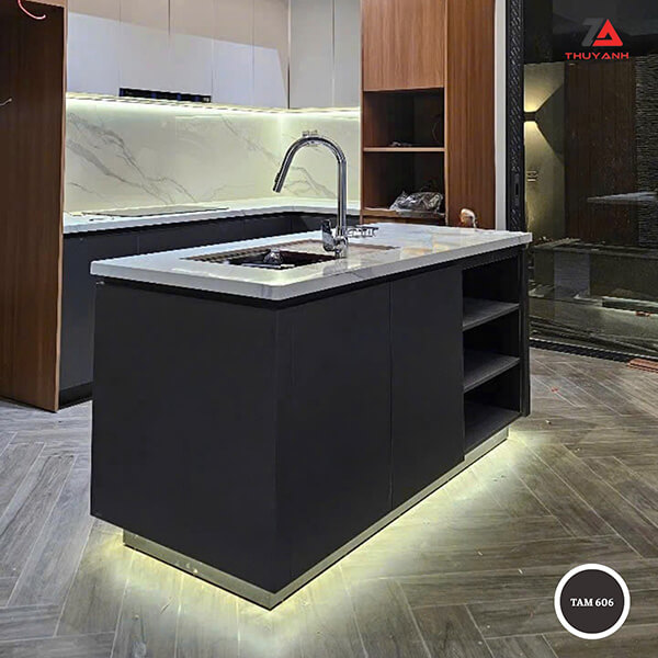 Gỗ Metallic màu đơn sắc 606 cho nội thất